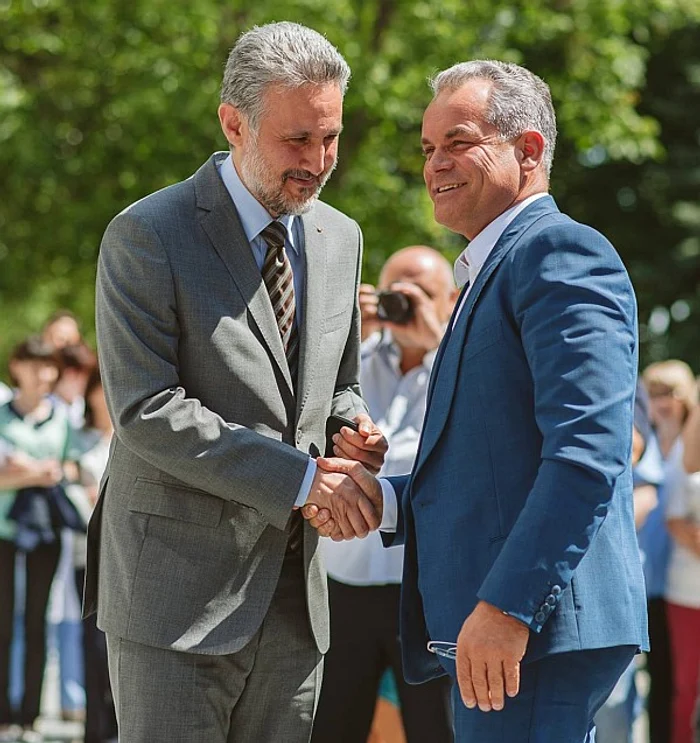 Marius Lazurca și Vladimir Plahotniuc. FOTO: Facebook