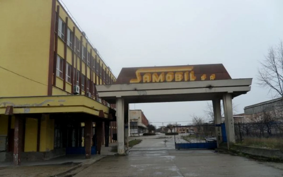 După revoluţie, fabrica Samobil a intrat în faliment din cauza unor datorii de 3
milioane de euro, iar în 2006 în lichidare.