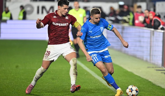 Alexandru Dobre (stânga) și Nicușor Bancu, marcatorii meciului (FOTO: Sportpictures)