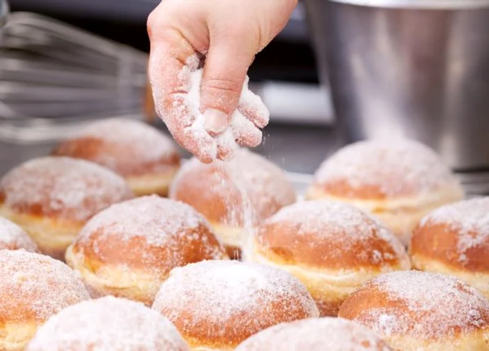 Indicat este să eviți dulciuri care au termen de valabilitate mareclicksanatate.ro