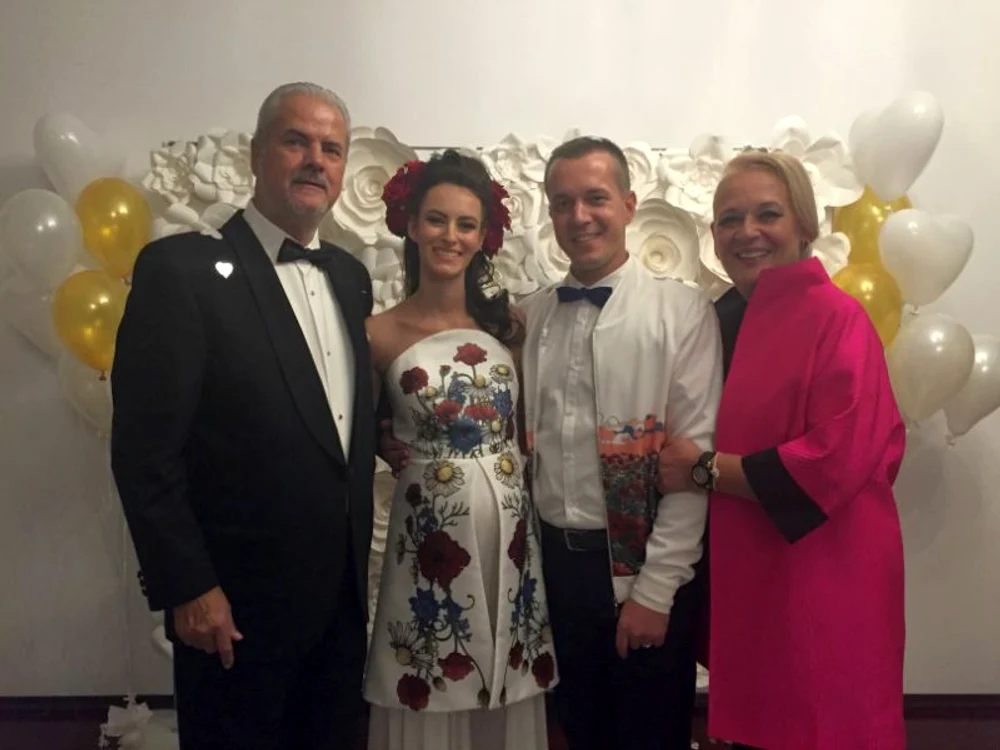 Adrian Năstase a venit la Gala UARF alături de fiul său, Andrei