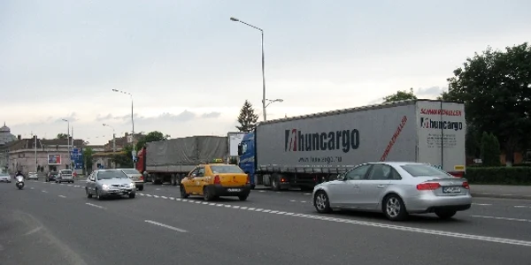 Italianul a fost reţinut pentru trafic de maşini de lux foto Arhivă