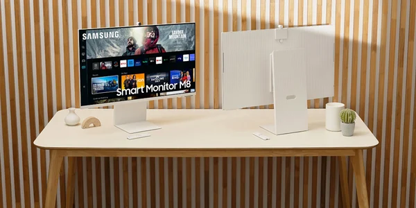 Monitoare Samsung M8 jpg