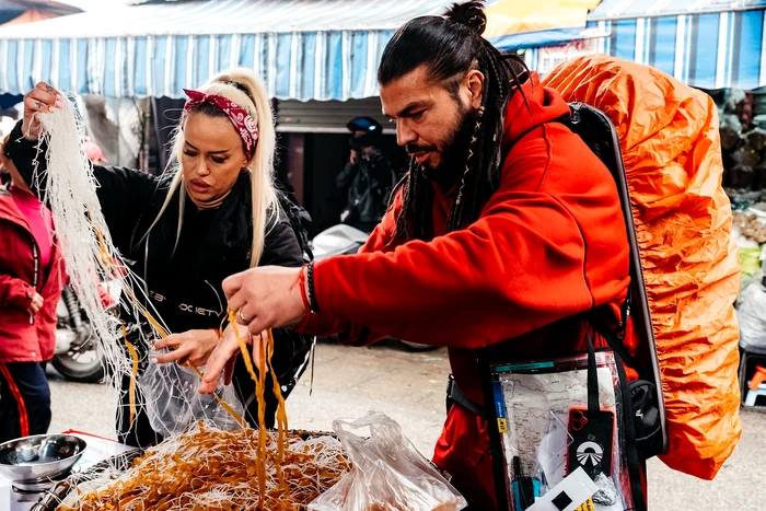 Anda Adam și soțul său, la Asia Express. FOTO Anda Adam/ Asia Express