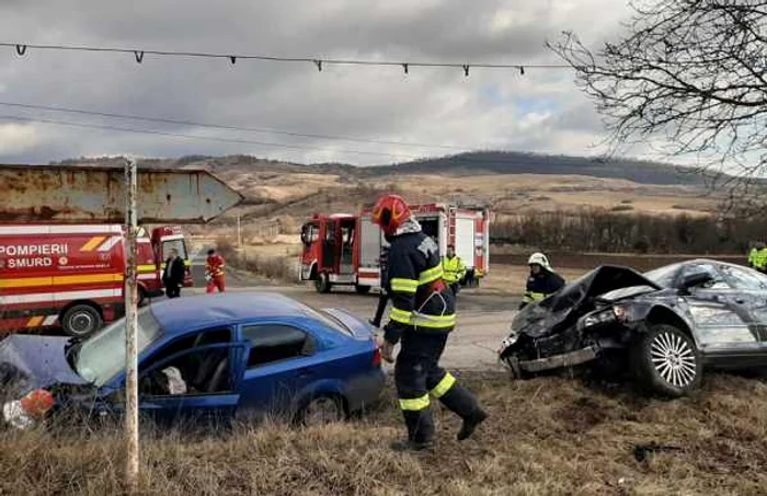 FOTOGRAFII: ISU Hunedoara