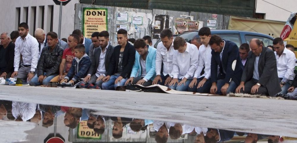 Val de mesaje anti-musulmane în Africa de Sud. Viața din comunități contrazice discursul online