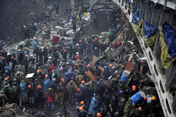 O nouă zi de proteste sângeroase la Kiev (foto: Afp)