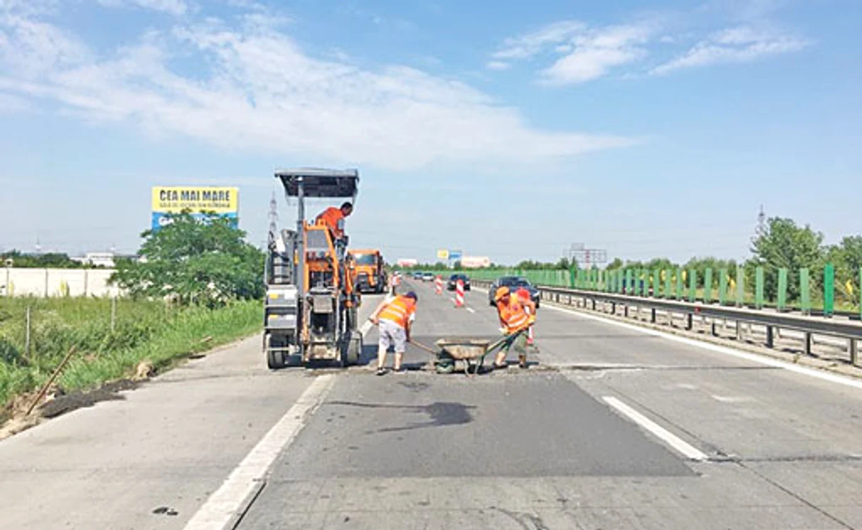 
    Traficul a fost deja  restricţionat pe  o singură bandă  