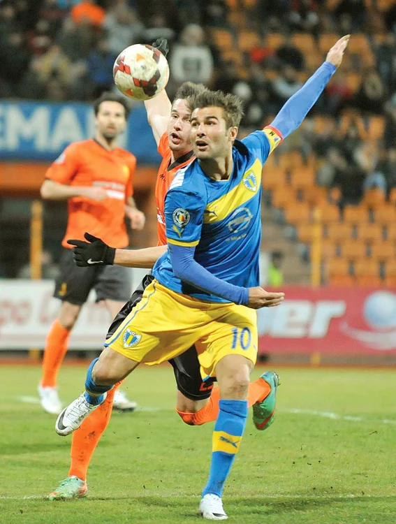 
    Mutu a jucat la  Petrolul până  în septembrieFoto: Mediafax  