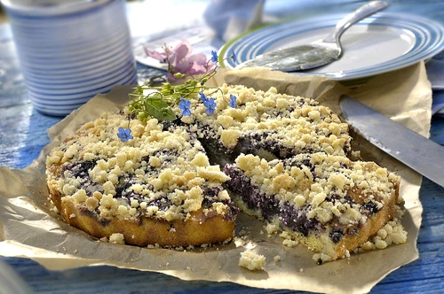 tarta cu mure si blat sfaramicios jpeg