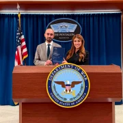 alexandru manda si miruna constantin delegatia Agrora la pentagon  foto agora webp