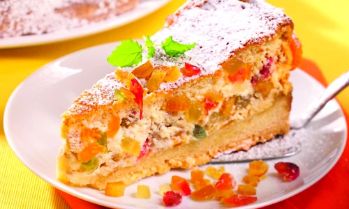 tort cu branza si fructe uscate jpeg