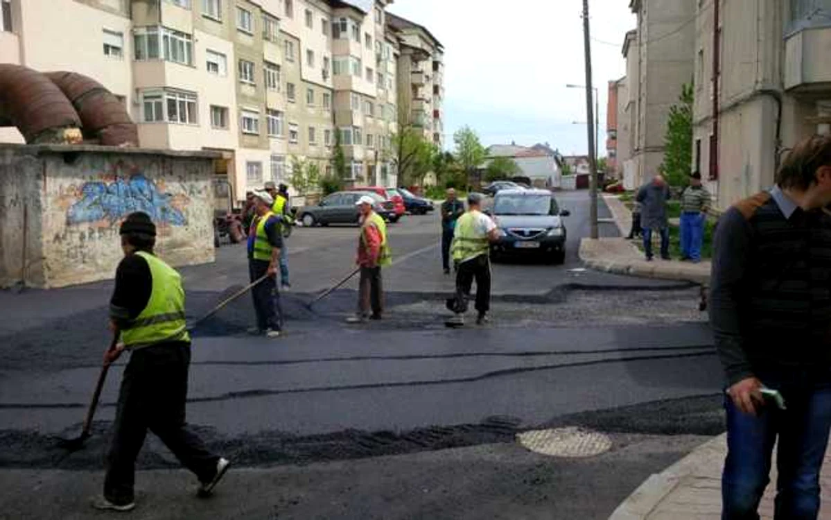 În vederea desfăşurării acestei acţiuni în cele mai bune condiţii, şoferii care tranzitează zona sunt sfătuiţi să evite Bulevardul Tudor Vladimirescu şi să folosească rute alternative (Bulevardul Unirii)