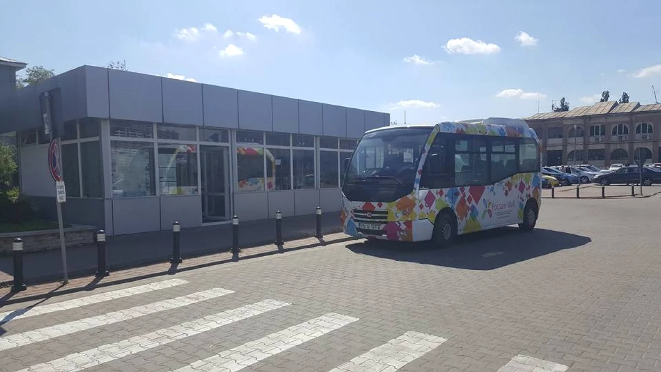 Transportul public de călători se scumpeşte  FOTO: Ştefan Borcea