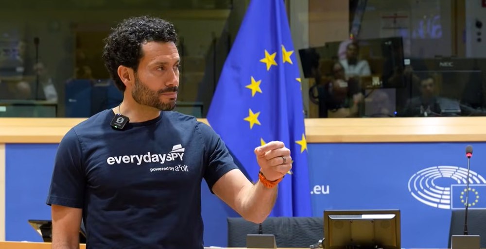 Fost agent CIA, în Parlamentul European: „Trebuie să vă construiți propriile arme, SUA nu are niciun interes să vă lase independenți” 