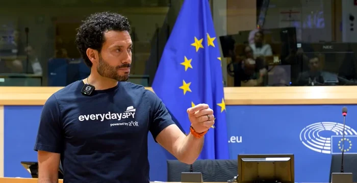 Fostul agent CIA Andrew Bustamante a vorbit în Parlamentul European. FOTO: Captura video