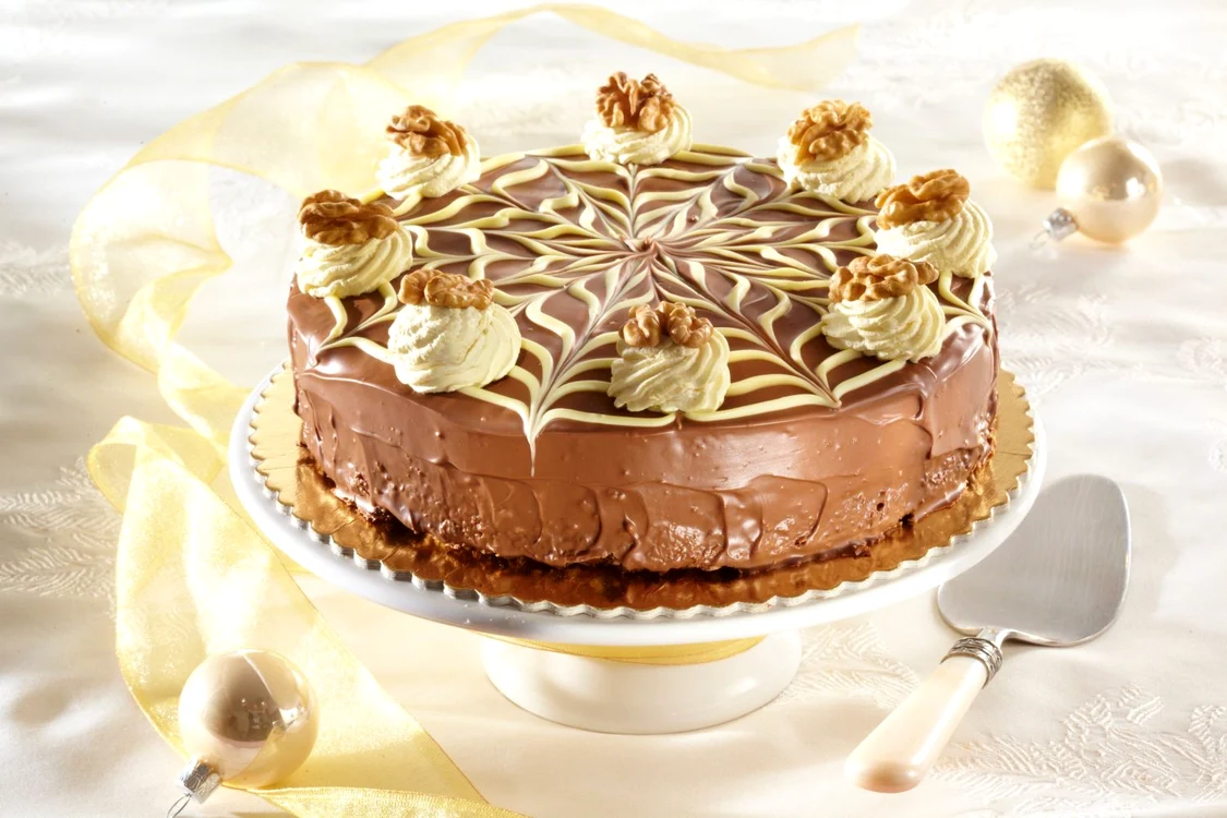 Christmas walnut cake + steps jpeg