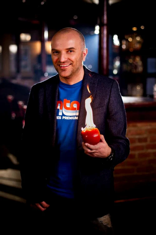 Dan Capatos, acuzat de Costin Mărculescu că şi-a luat casă datorită lui