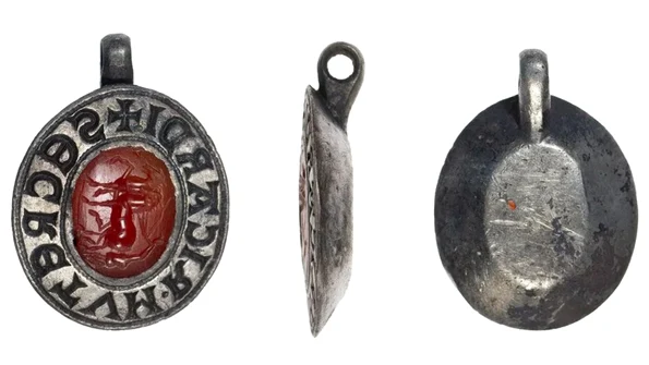 Sigiliul a fost creat probabil între anii 1200 – 1400 (© Colchester and Ipswich Museum Service)