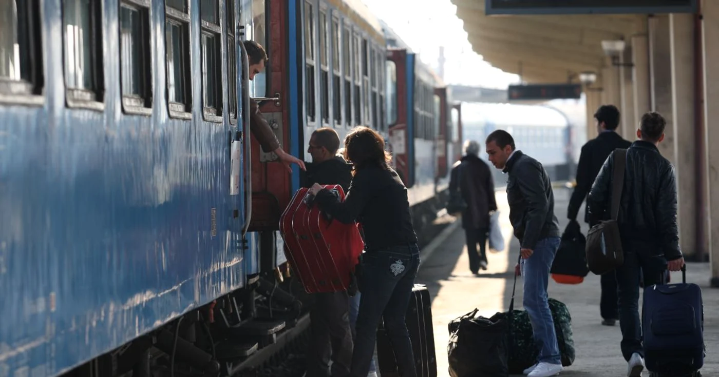 Pentru a nu avea surprize neplăcute la gară, călătorii trebuie să  fie la curent cu modificările operate de SN CFR