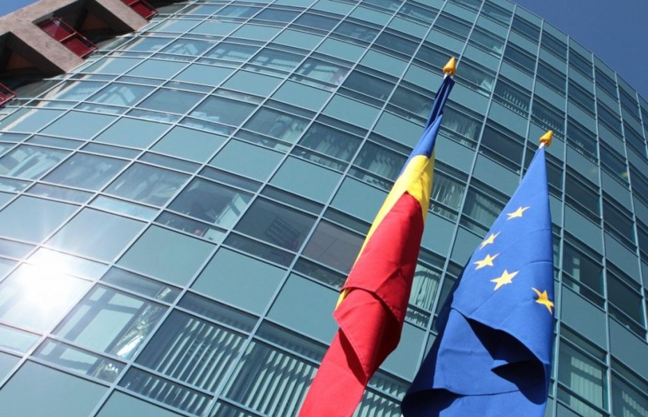 Član romunskega CSM obtožuje politični pritisk na ustavno sodišče zaradi posebnih pokojnin