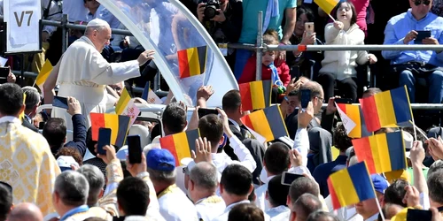 papa francisc la blaj. foto epa-efe