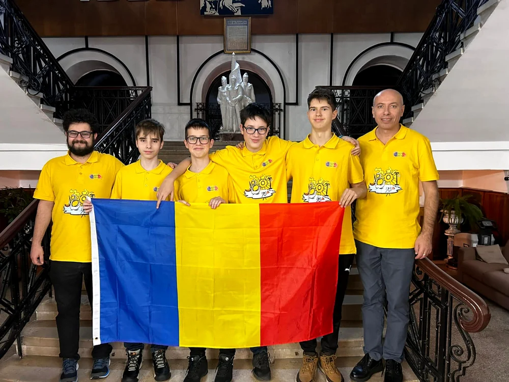 Echipa câștigătoare a României la Olimpiada Balcanică de Informatică