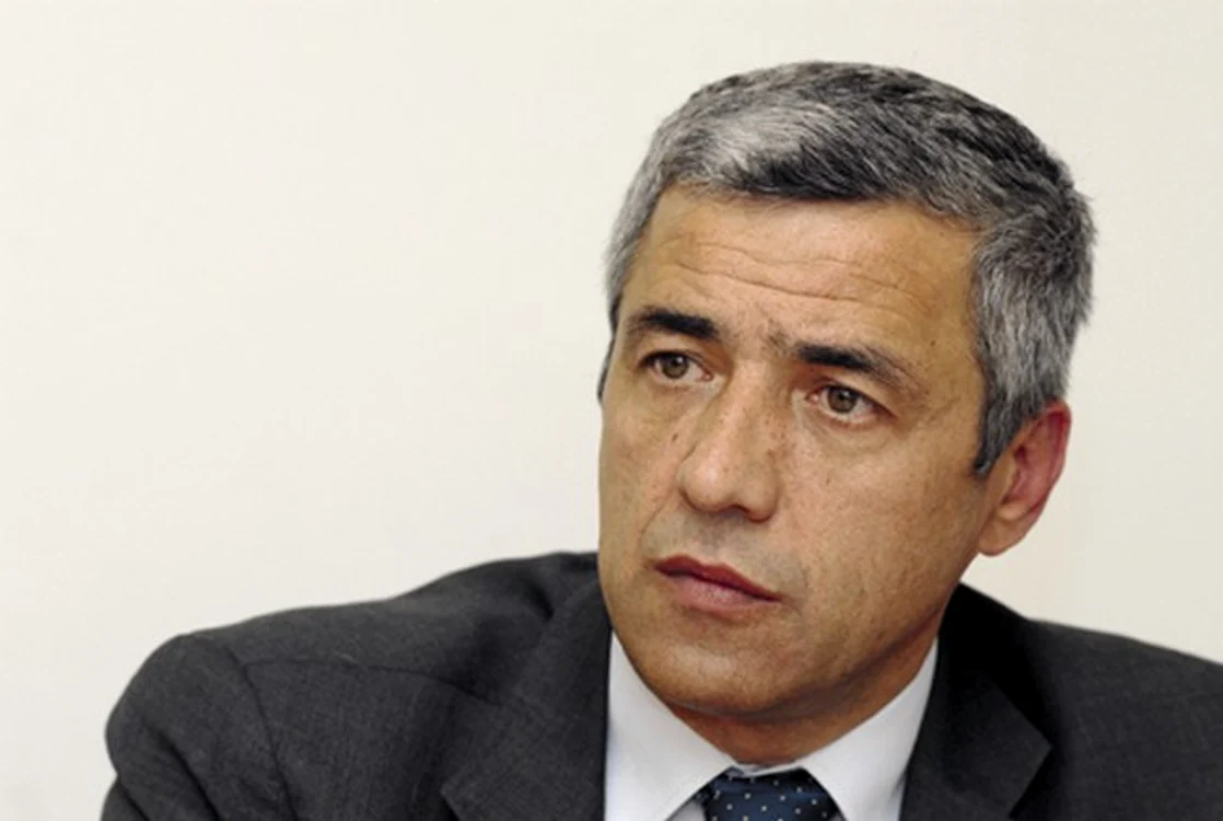 
    Oliver Ivanovic a fost găsit vionvat pentru crime de război împotriva mai multor etnici albanezifoto: inserbia.info  
