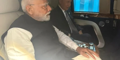 modi limuzina putin facebook narendra modi jpg