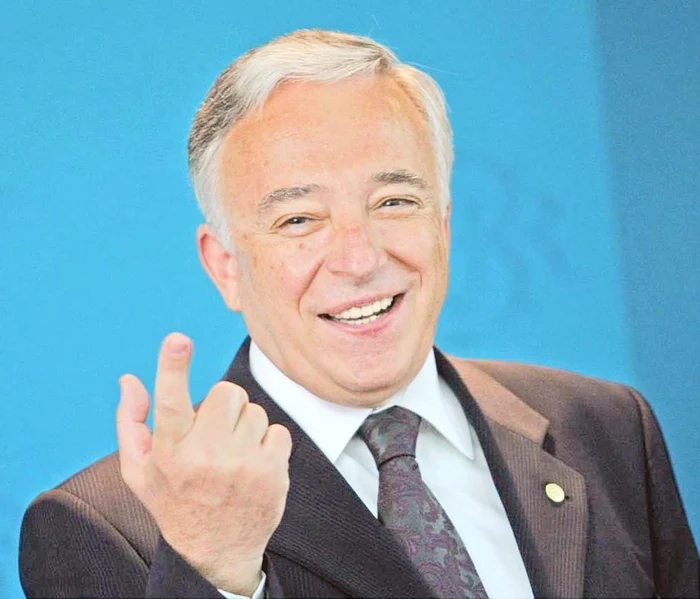 Guvernatorul BNR, Mugur Isărescu