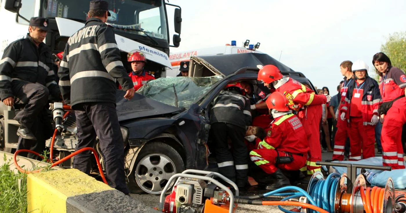 Cei
mai mulţi dintre şoferii 



care au provocat accidente
rutiere grave sunt încă nepedepsiţi