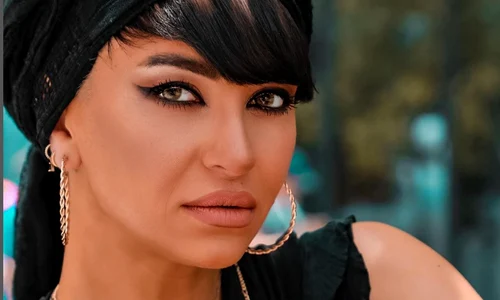 giulia anghelescu2 png
