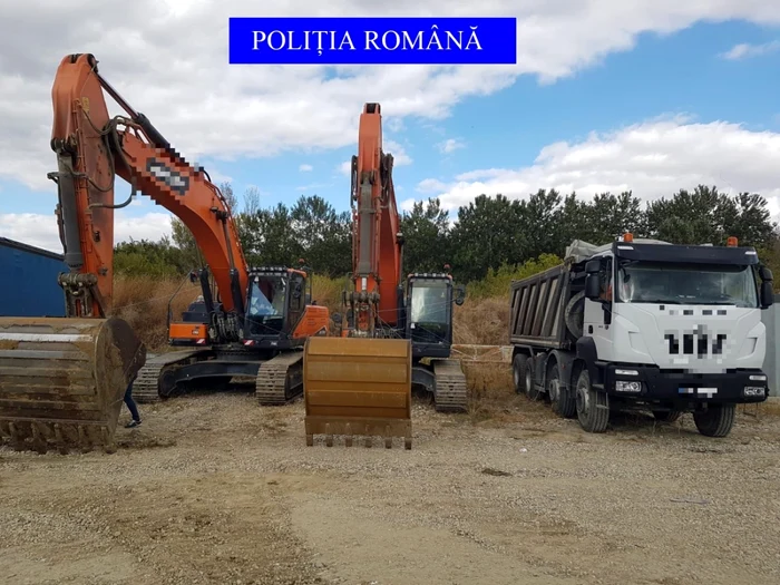 Poliţiştii au pus sechstru pe utilaje în valoare de peste 1 milion lei FOTO: IPJ Olt