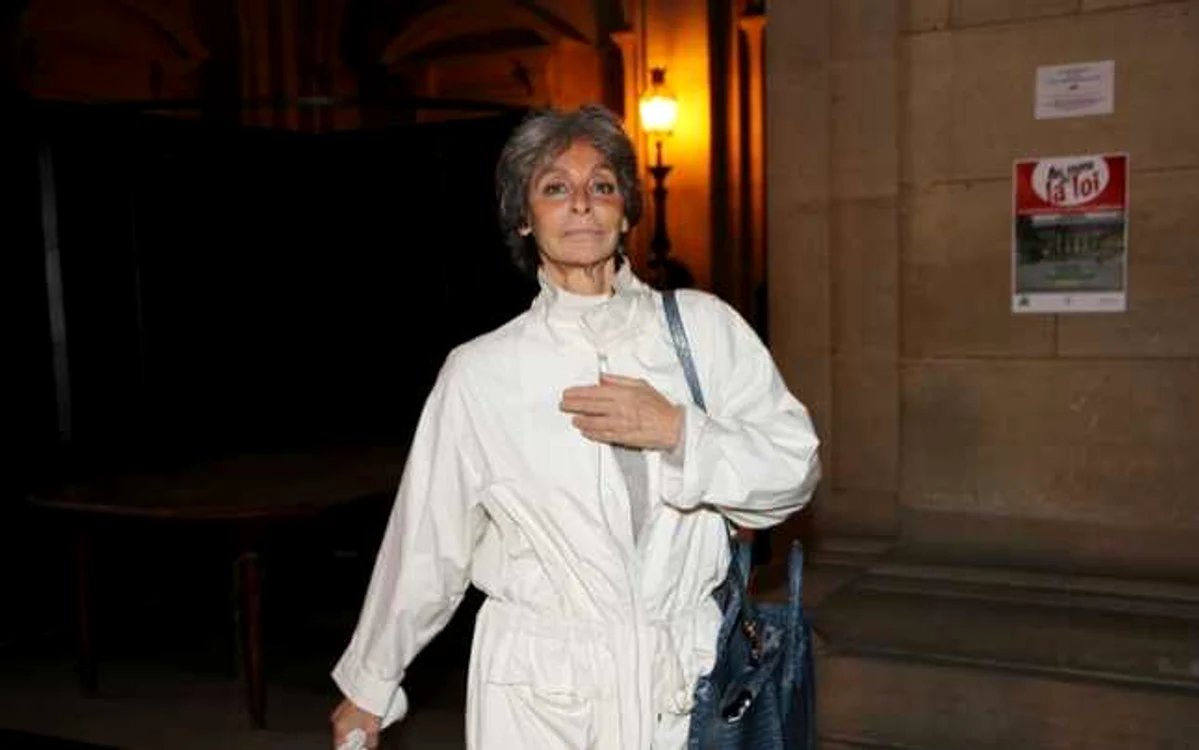 O instanţă judecătorească din Paris a condamnat-o pe Arlette Ricci, în vârstă de 73 de ani, nepoata designer-ului Nina Ricci, pentru evaziune fiscală şi spălare de bani la trei ani de închisoare