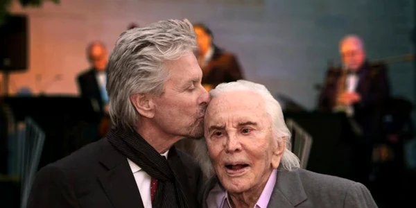 michael douglas kirk douglas foto facebook 