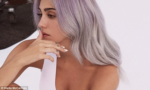 Lourdes Leon (19 ani) seamănă izbitor cu mama ei jpeg