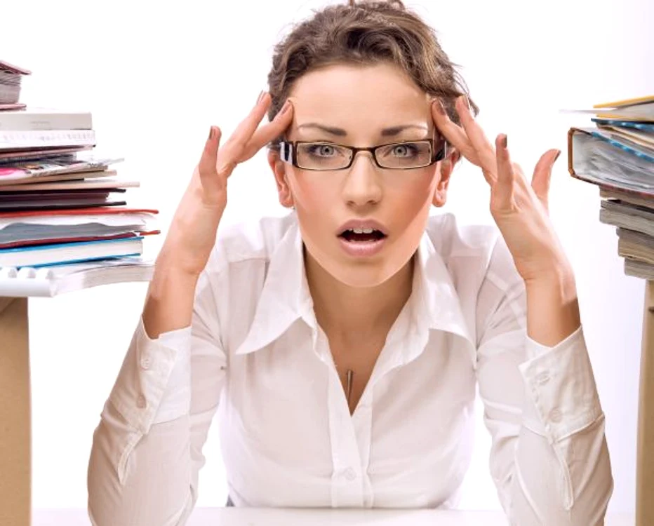 
    Leii ar trebui să-și ia o clipă de răgaz când sunt stresați, ba chiar să cedeze controlul fie și pentru o scurtă perioadă.www.clicksanatate.ro  