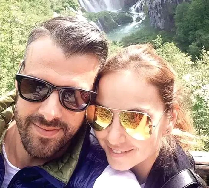 Roxana Ionescu (30 de ani) și Tudor Vidaicu