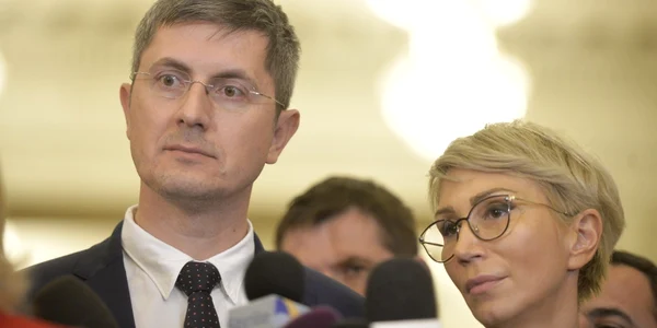 Parlament - demitere Liviu Dragnea - declaraţii opoziţie - Dan Barna - Raluca Turcan / FOTO Mediafax Foto / Andreea Alexandru / 5 dec 2018