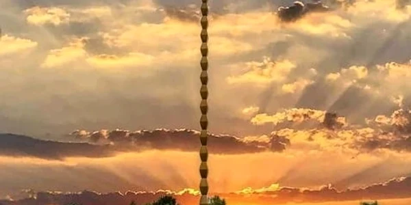 coloana fara sfarsit Foto Cristian Coaja   Unsplash jpg