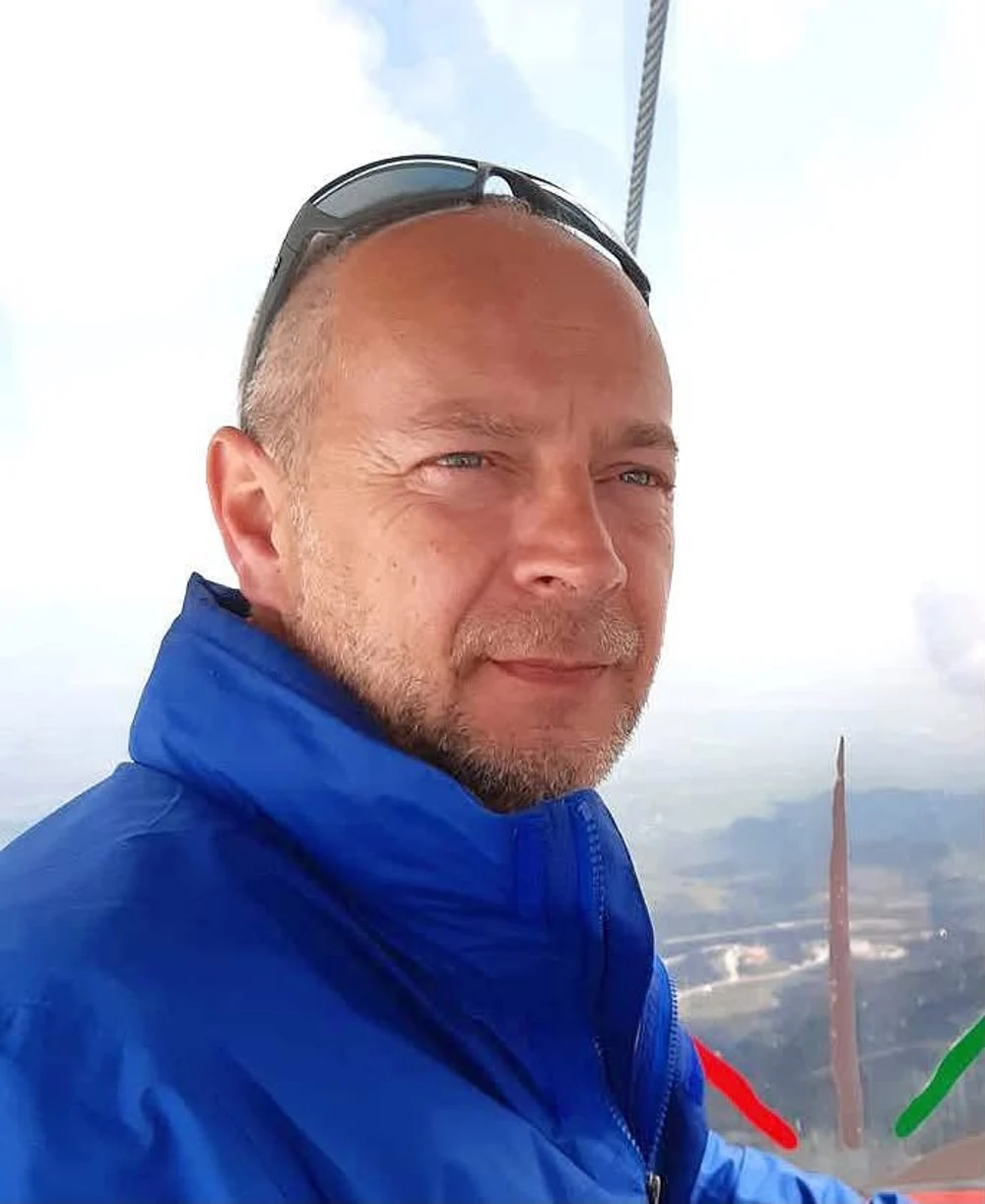 A murit jurnalistul Eugen Olariu. Acesta a suferit un infarct în Grecia, acolo unde își împlinise visul de a avea o livadă de măslini