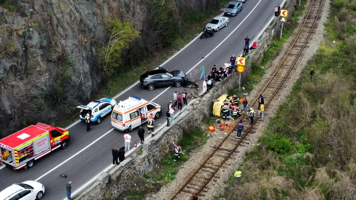 Tânără însărcinată, moartă într-un accident în judeţul Vâlcea / foto: Facebook