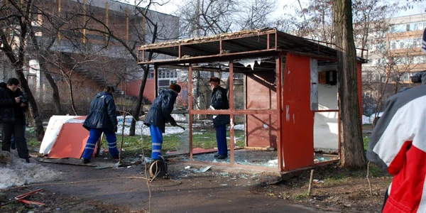 Campania de demolare a chioşcurilor a început în forţă 