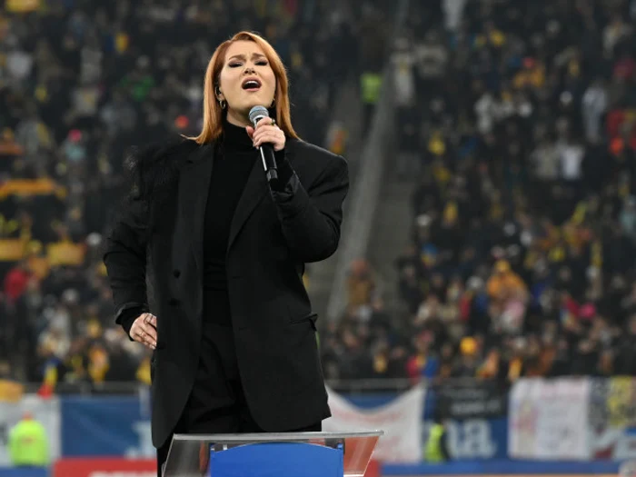Feli Donose a cântat Imnul României pe Arena Națională 