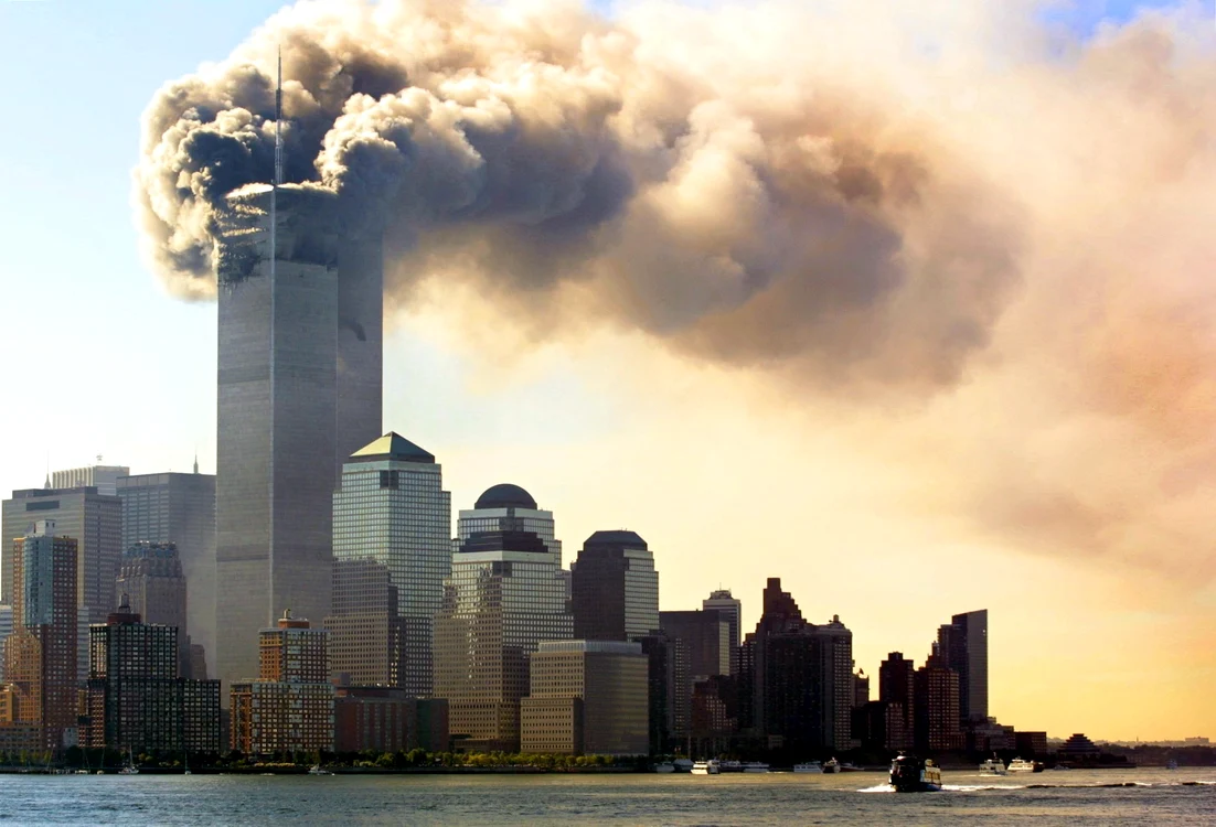 Primul atac: Turnurile Gemene ale World Trade Center.