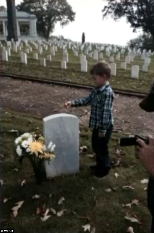 
    Micuţul îşi povesteşte propriile amintiri, din altă viaţăFoto: wtkr.com  