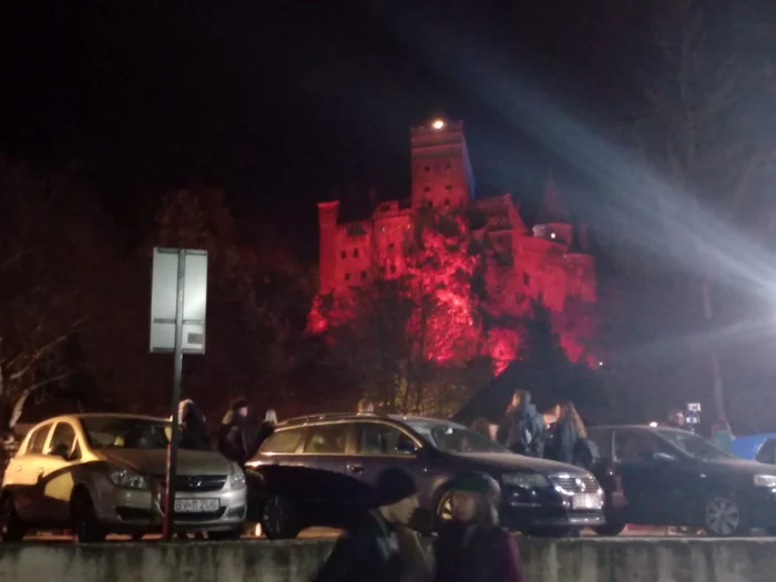 Castelul Bran, pregătit de marea petrecere FOTO Ioan Buciumar