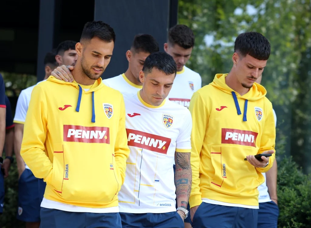 Marius Marin, Nicușor Stanciu și Dennis Man, mereu împreună (FOTO: FRF)