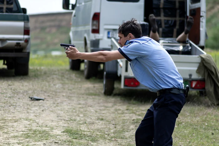 Filmul românesc Oameni de treabă ocupă locul 1 în Netflix. Foto: Click.