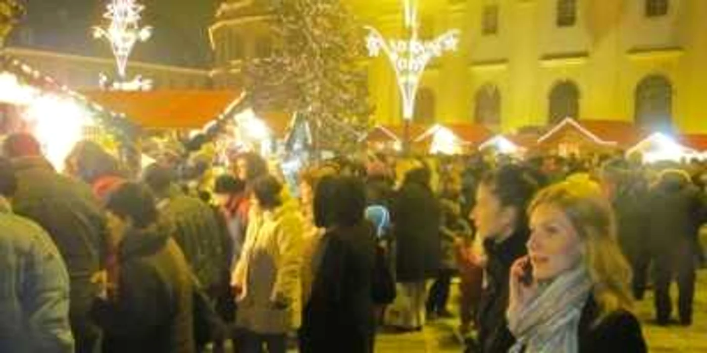 Targul de Craciun se deschide pe 24 noiembrie - Foto Arhiva Adevărul